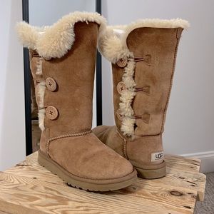 UGG boots, tan, brown, buttons, good condition